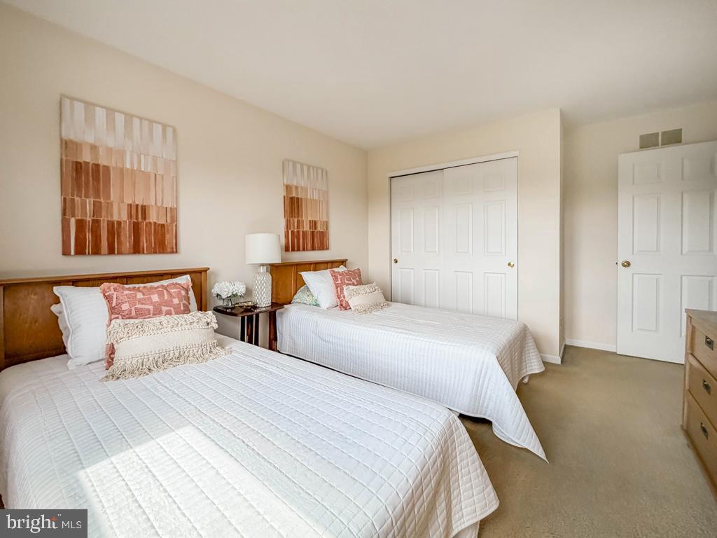 NEWTOWN GRANT - Residential