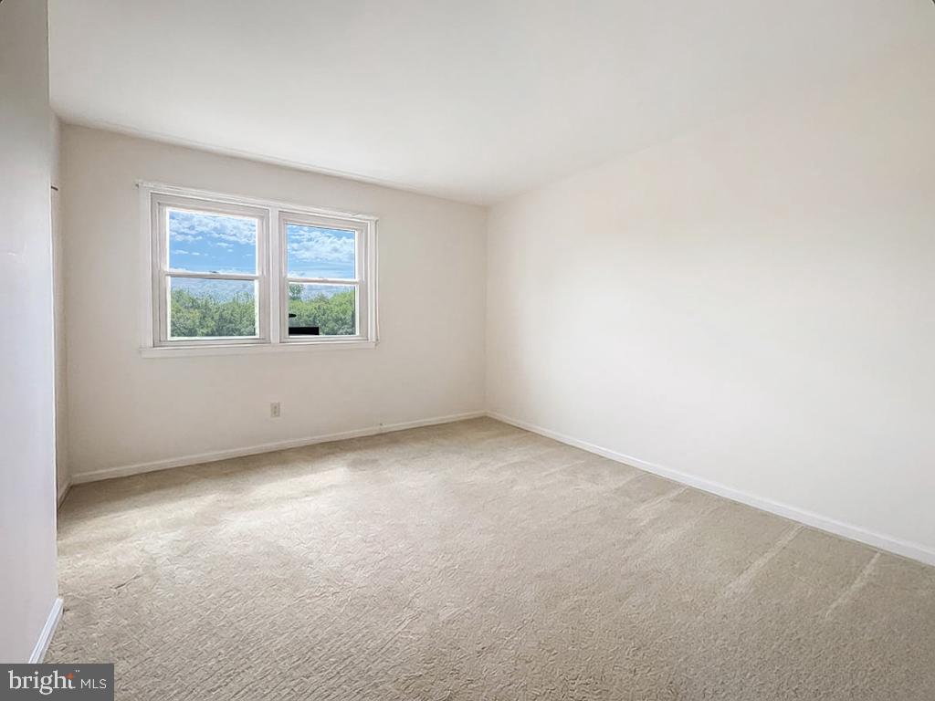 NEWTOWN GRANT - Residential