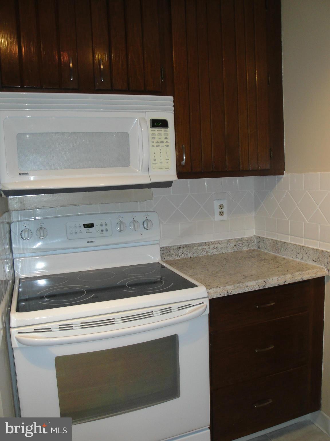 BARCROFT HILLS - Residential Lease