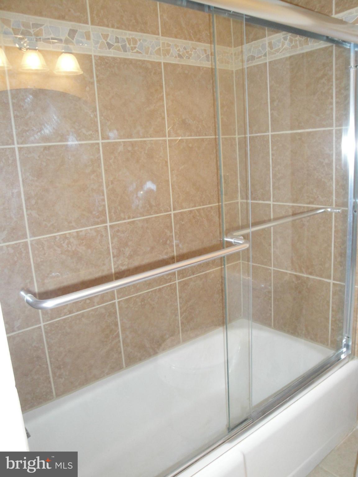 BARCROFT HILLS - Residential Lease