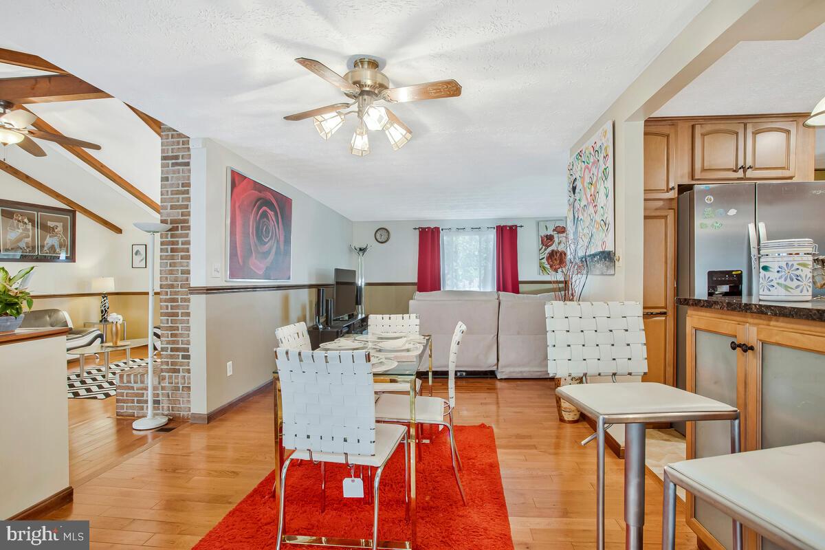 12909 MAYFLOWER PLACE