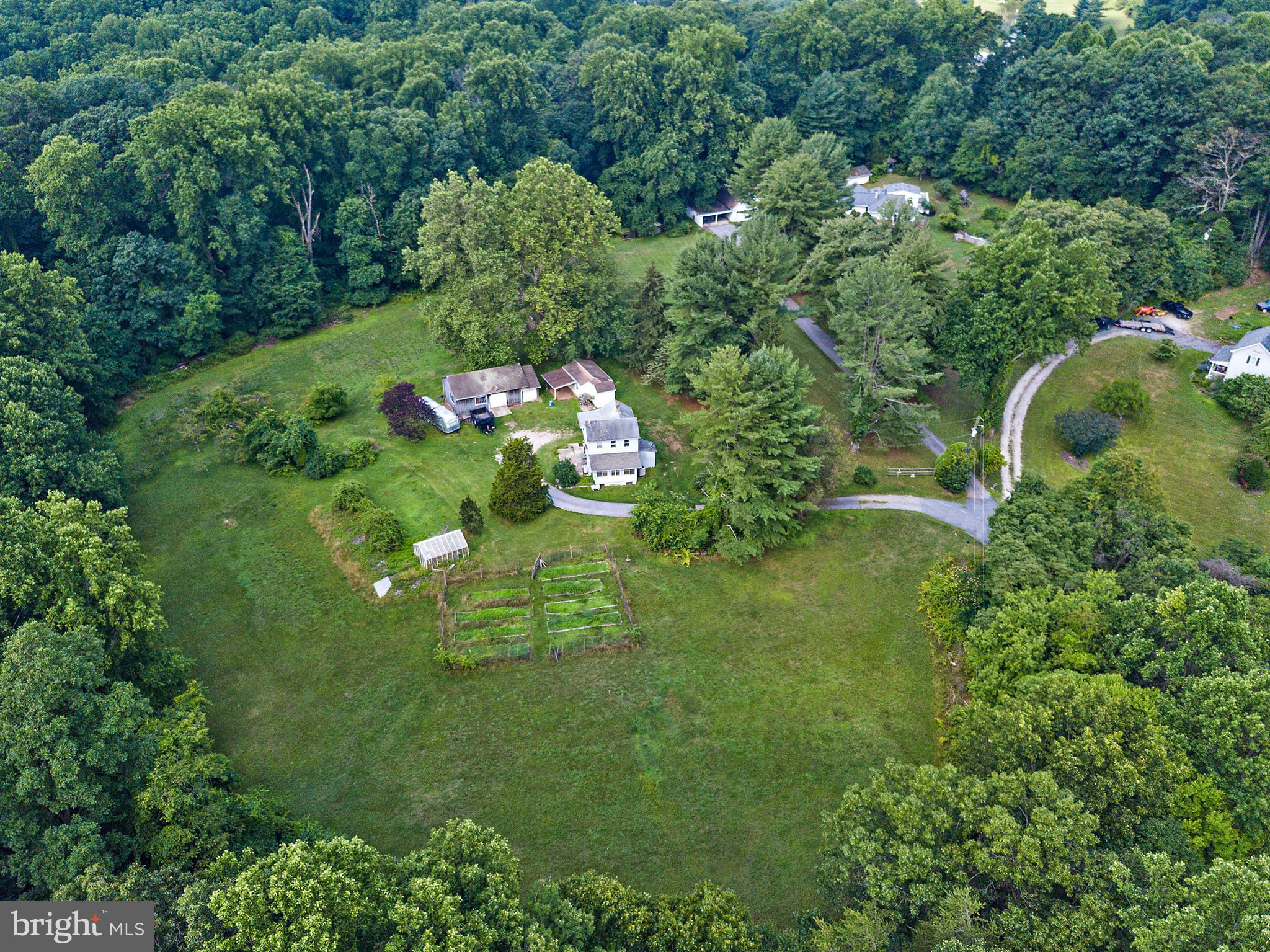 WINDSOR  MILL - Residential