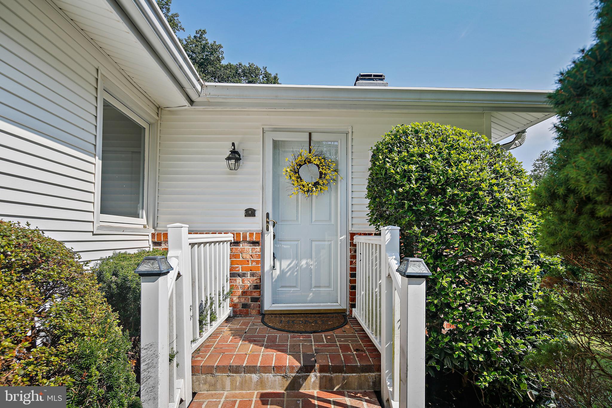 WINDSOR  MILL - Residential