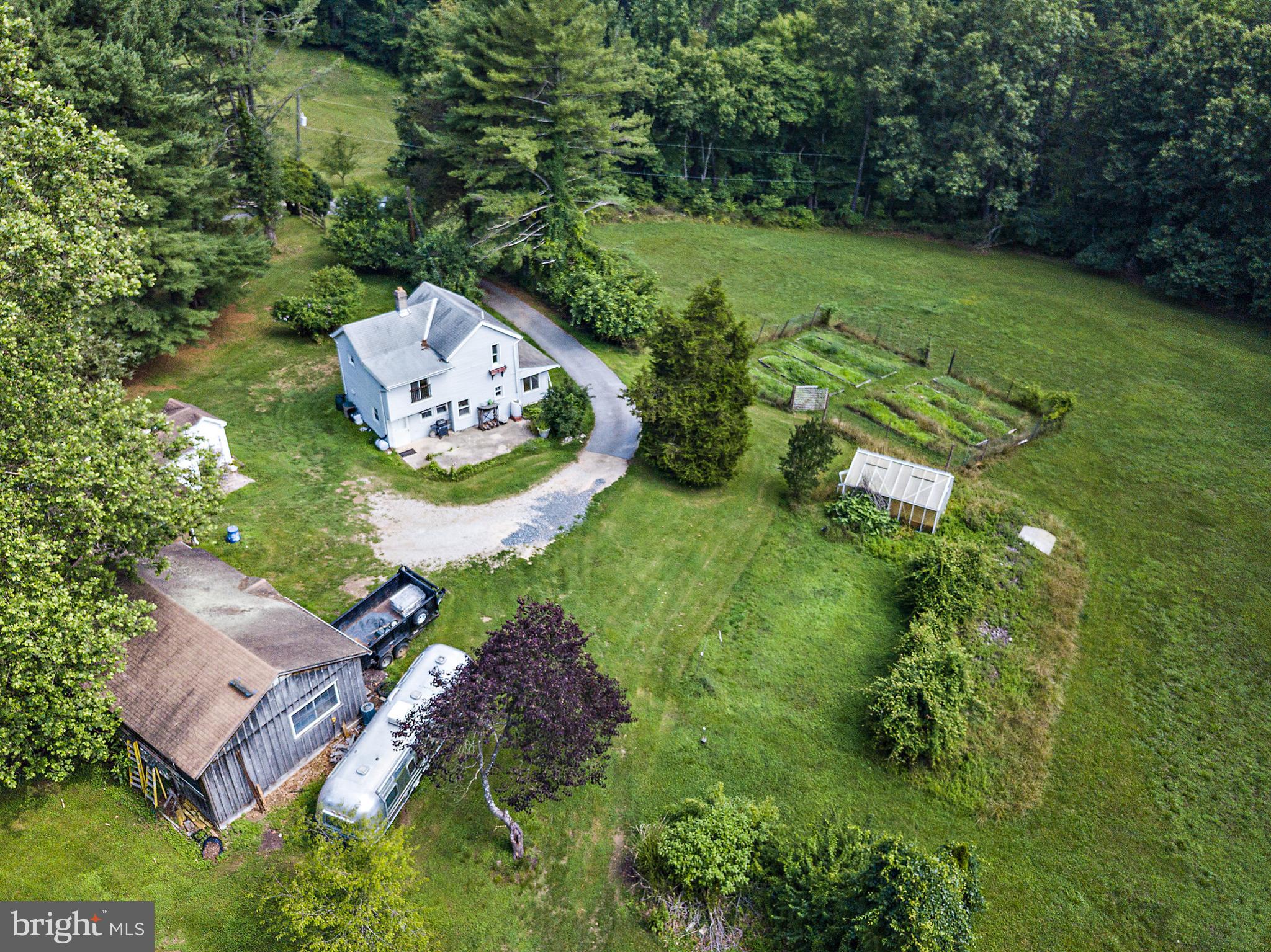 WINDSOR  MILL - Residential