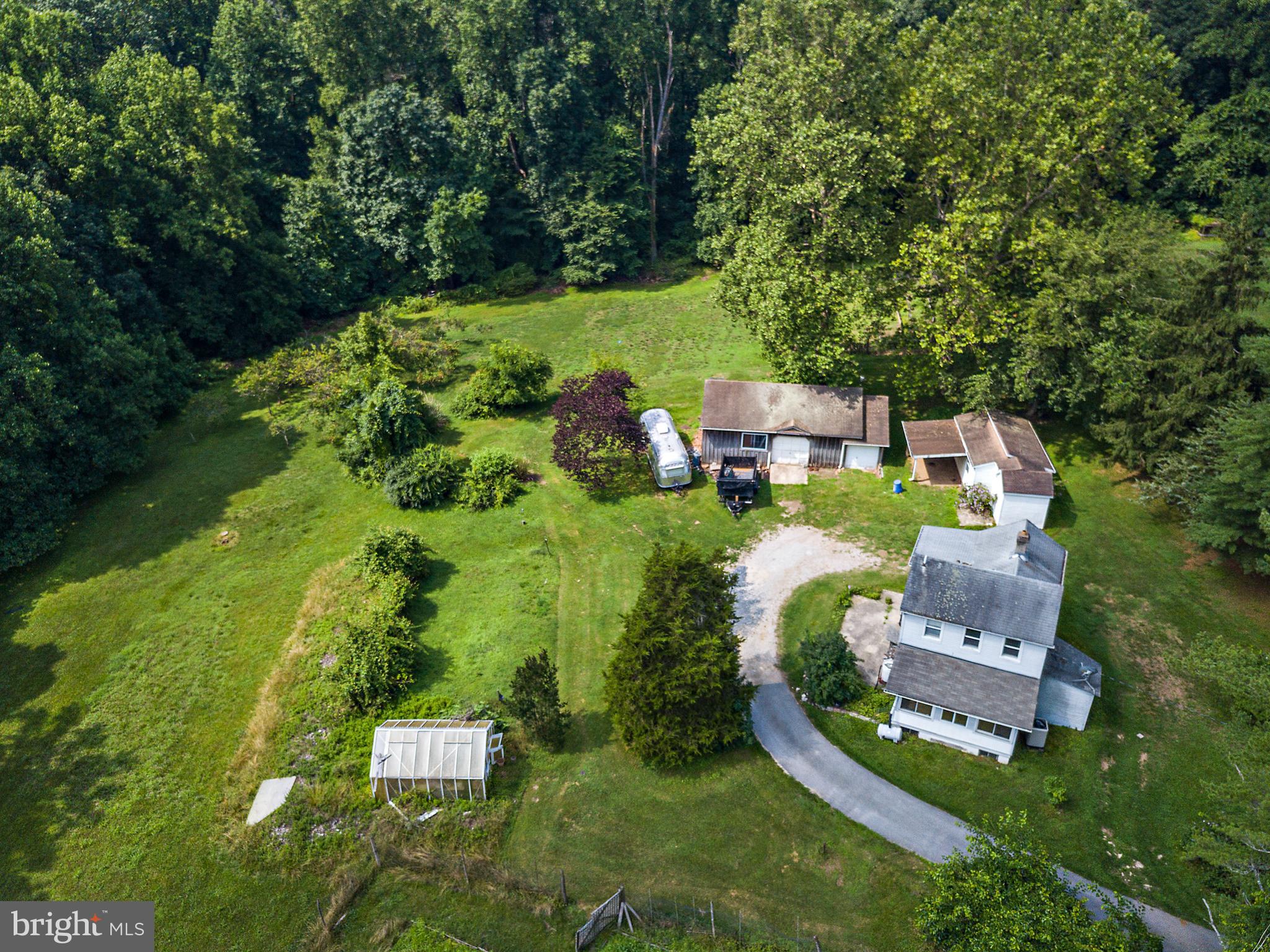 WINDSOR  MILL - Residential