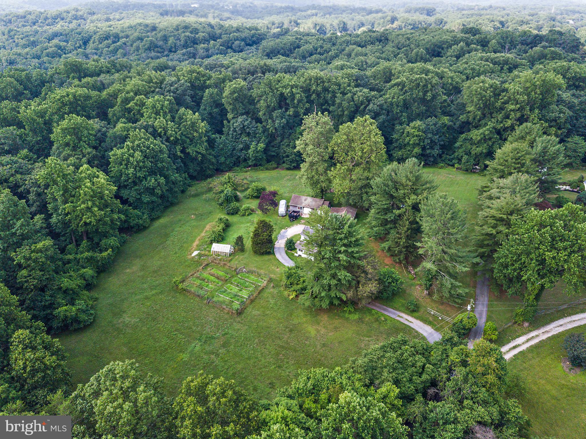 WINDSOR  MILL - Residential