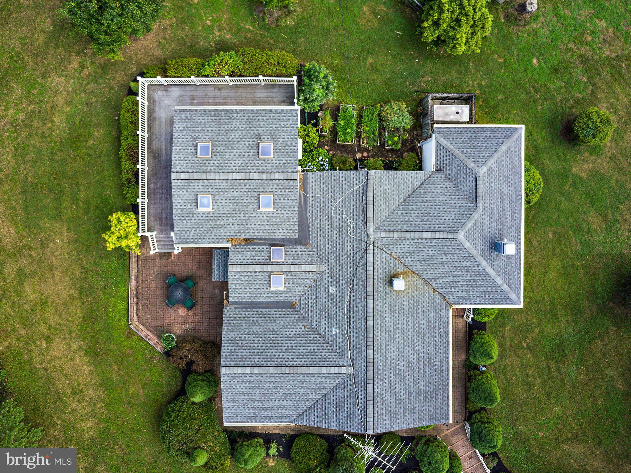 WINDSOR  MILL - Residential