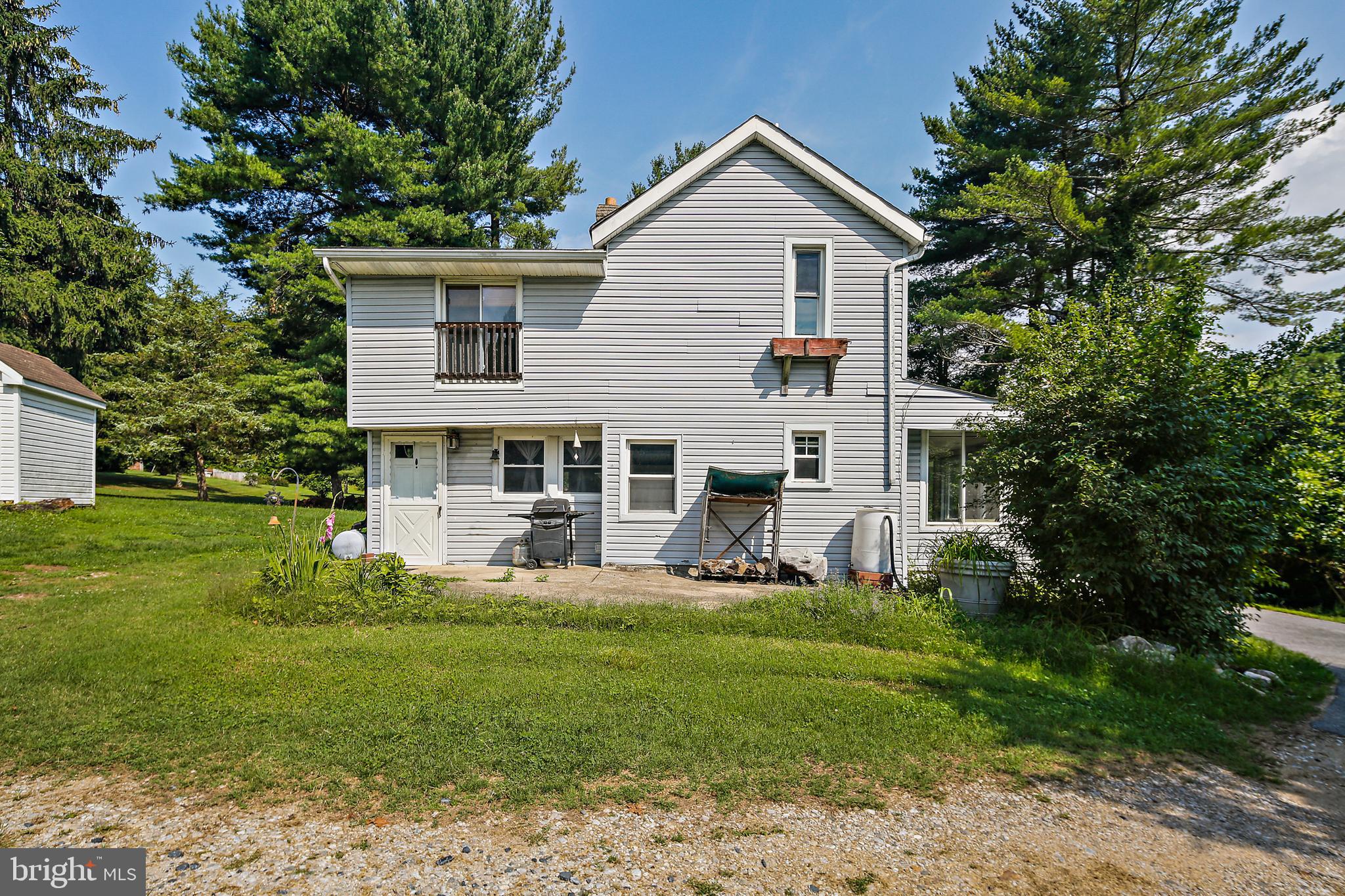 WINDSOR  MILL - Residential