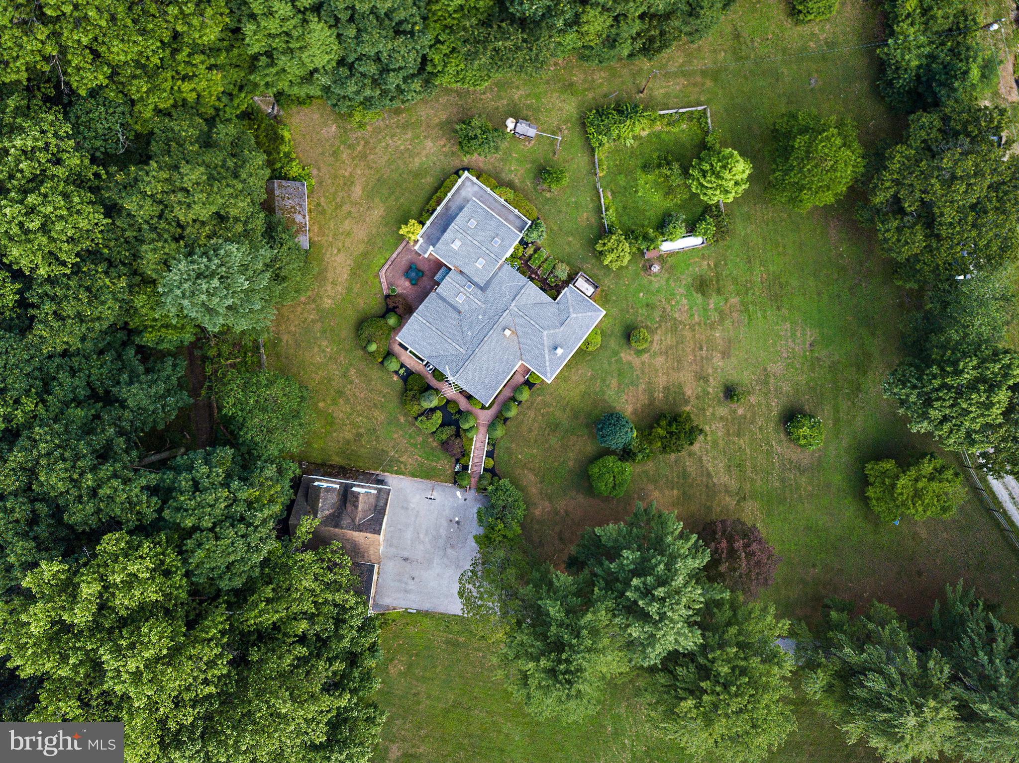 WINDSOR  MILL - Residential