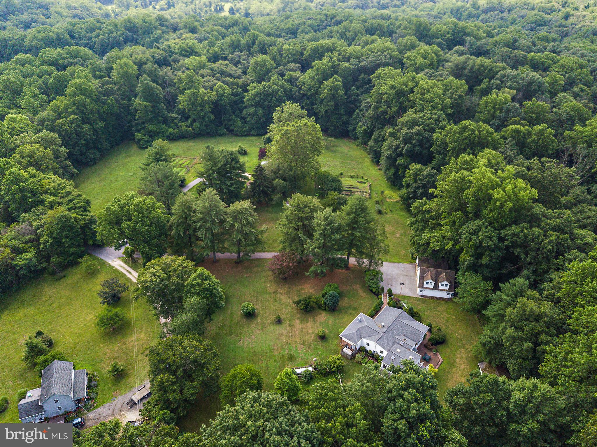 WINDSOR  MILL - Residential