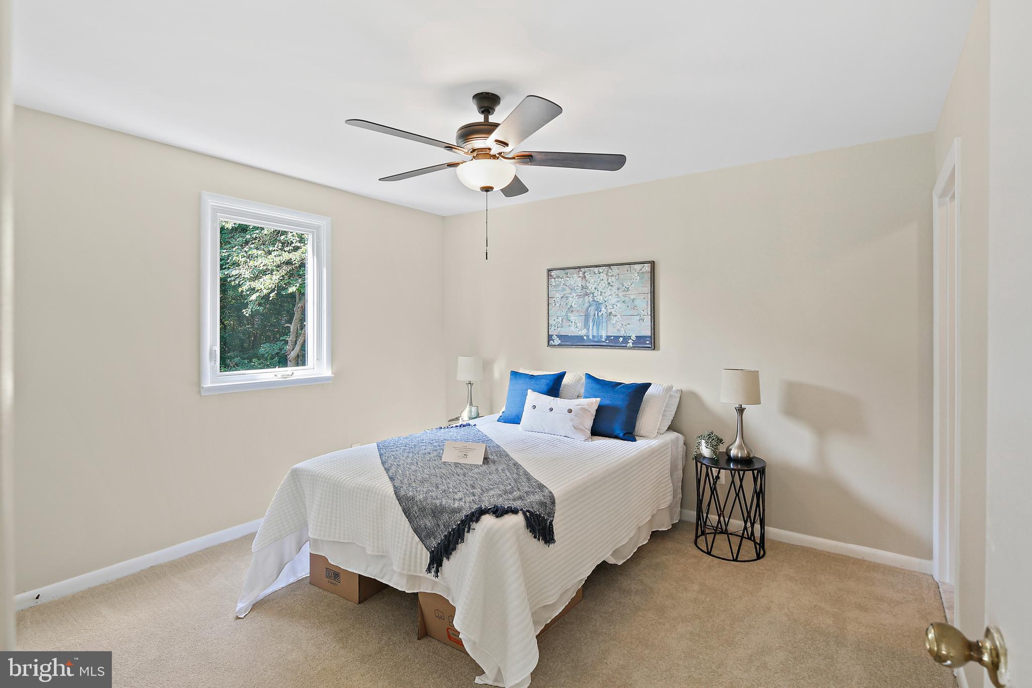 WINDSOR  MILL - Residential