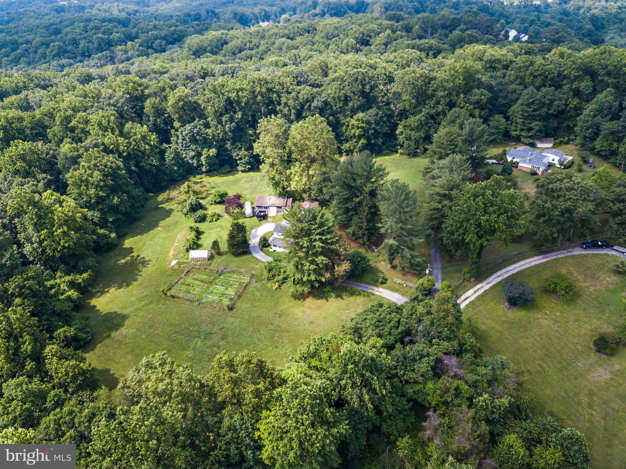 WINDSOR  MILL - Residential