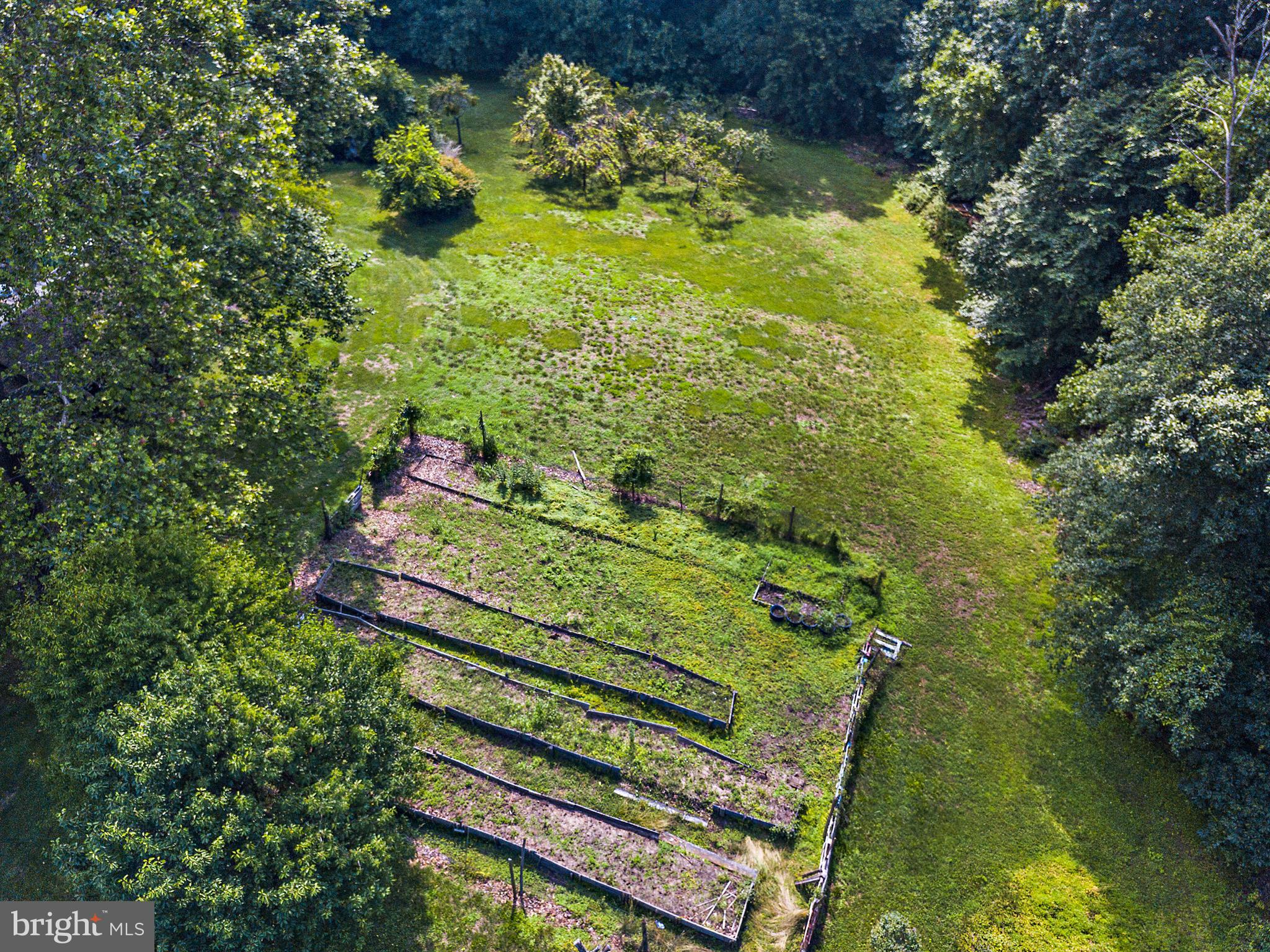 WINDSOR  MILL - Residential