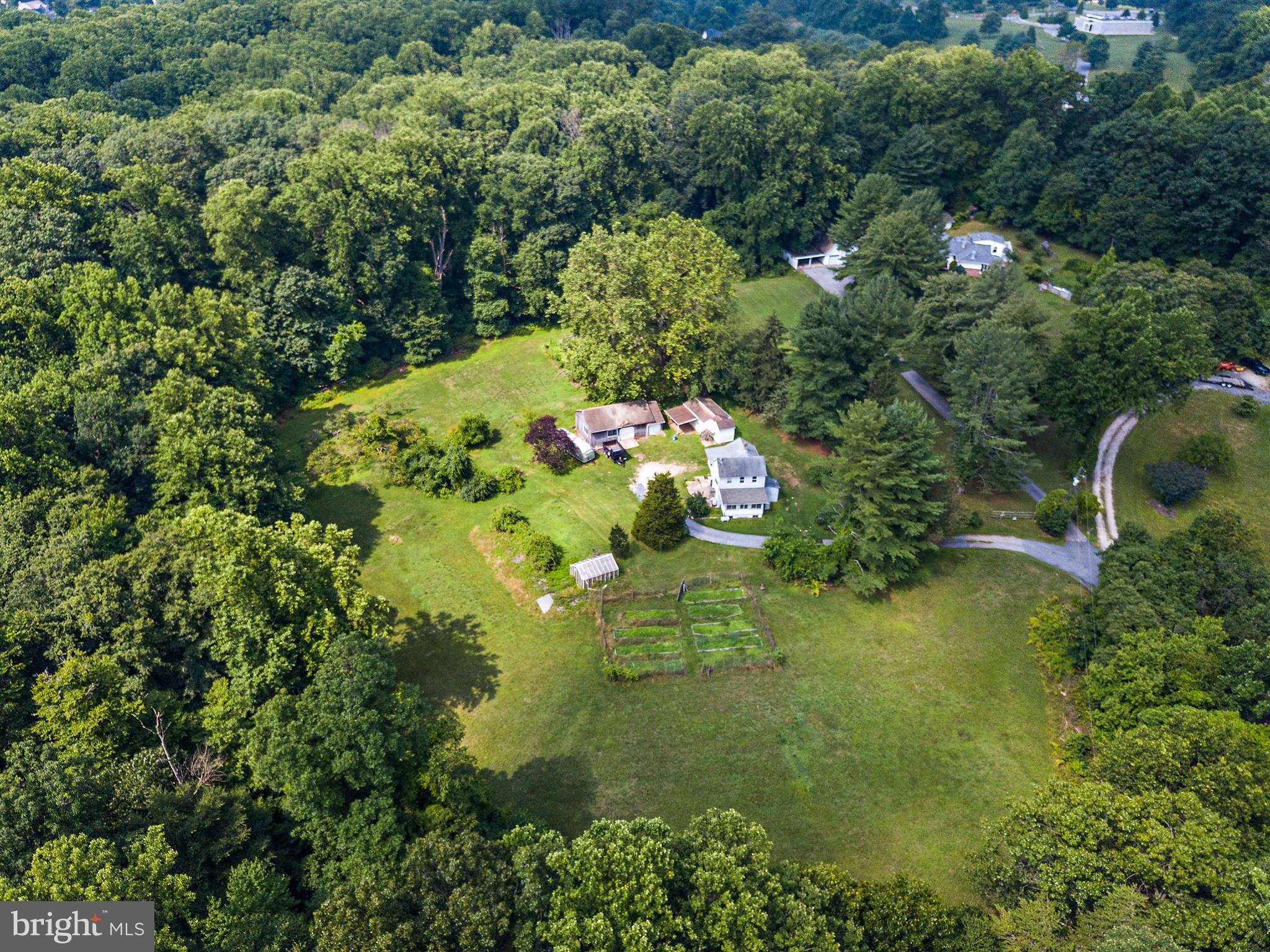 WINDSOR  MILL - Residential