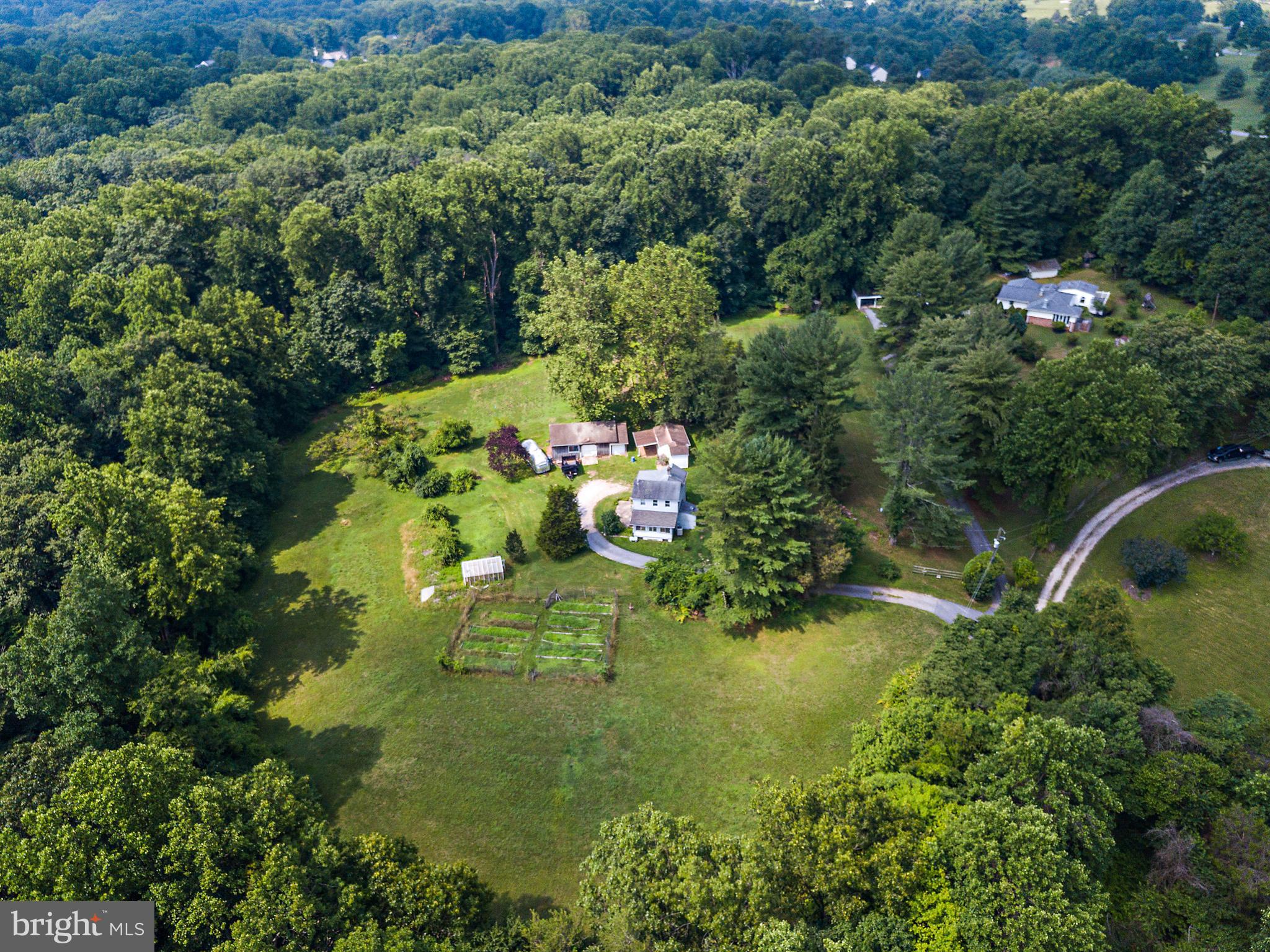 WINDSOR  MILL - Residential