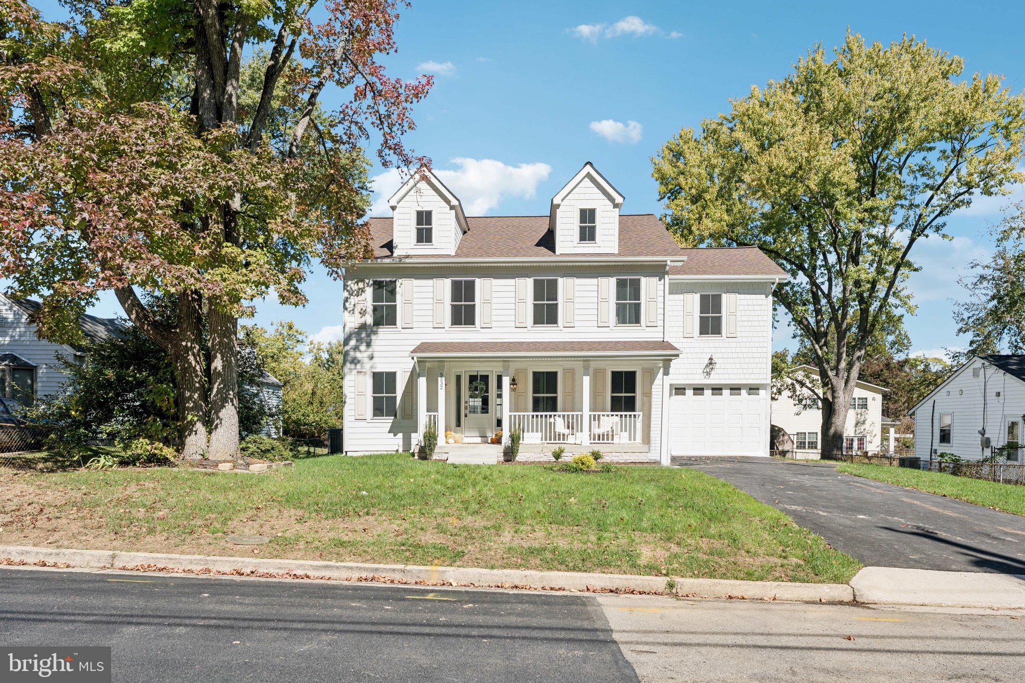 BURGUNDY MANOR - Residential