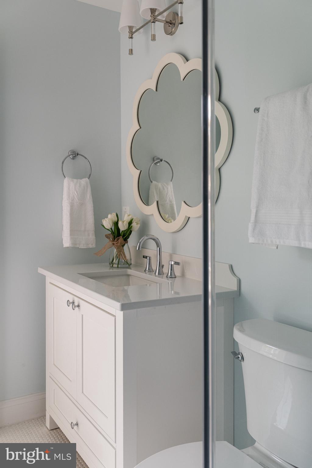 BURGUNDY MANOR - Residential