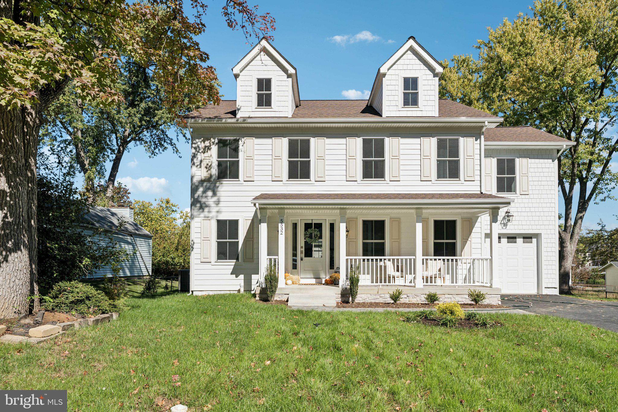 BURGUNDY MANOR - Residential