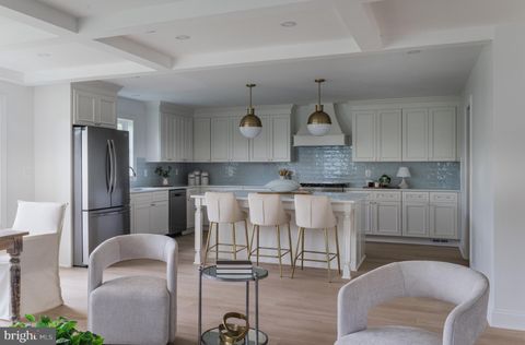 5532 HALWIS STREET ALEXANDRIA VA 22303