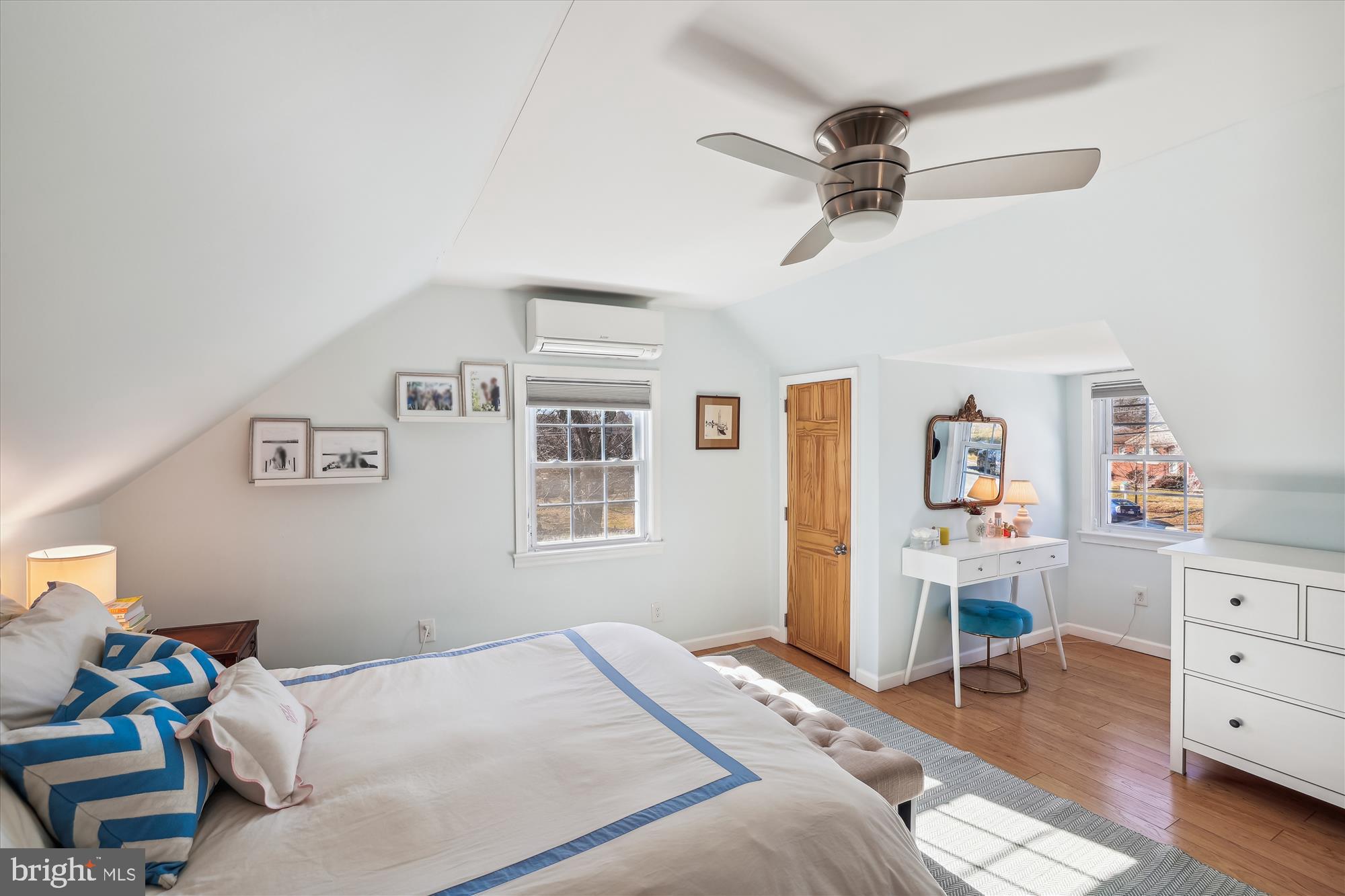 CAMERON HEIGHTS - Residential