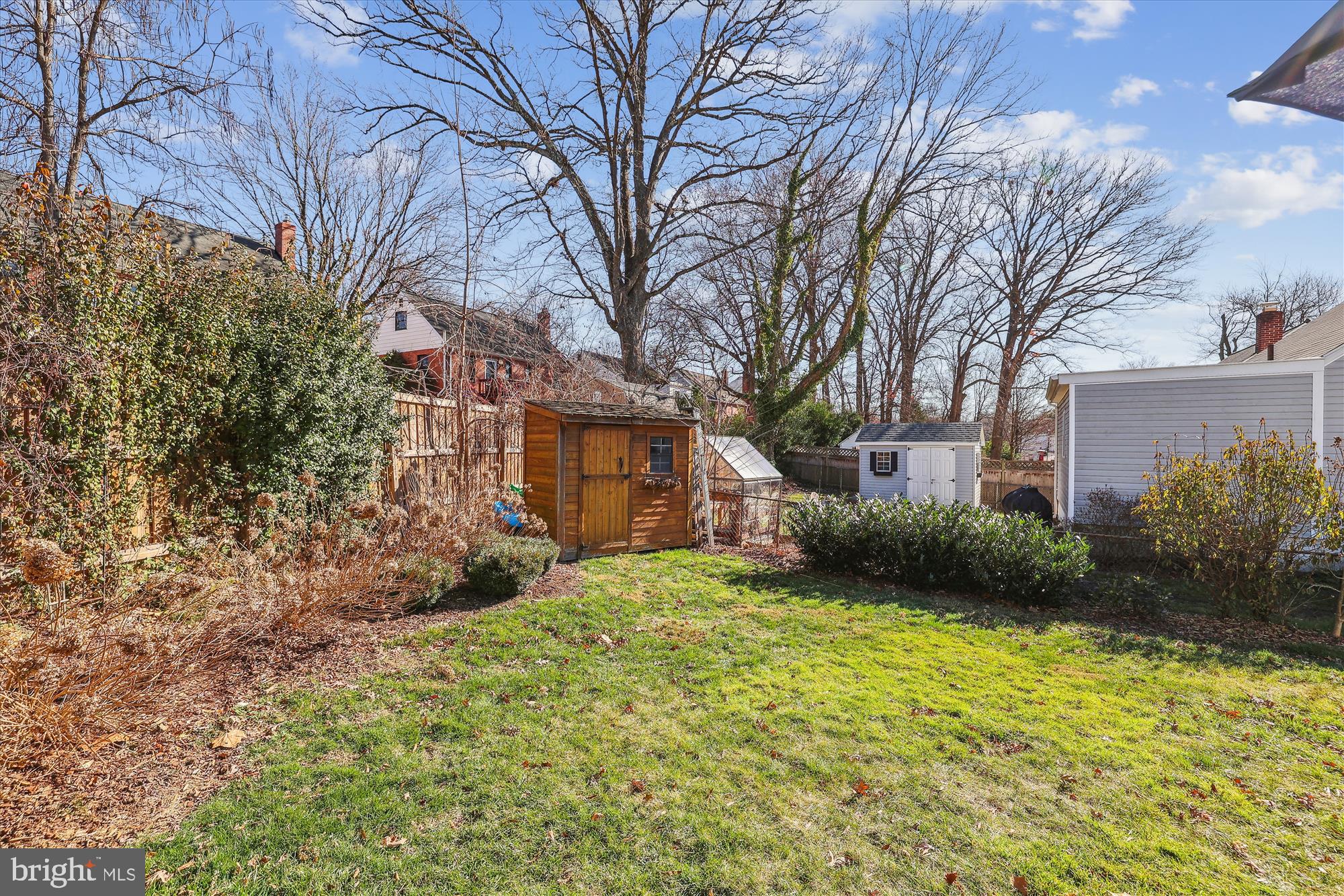 CAMERON HEIGHTS - Residential