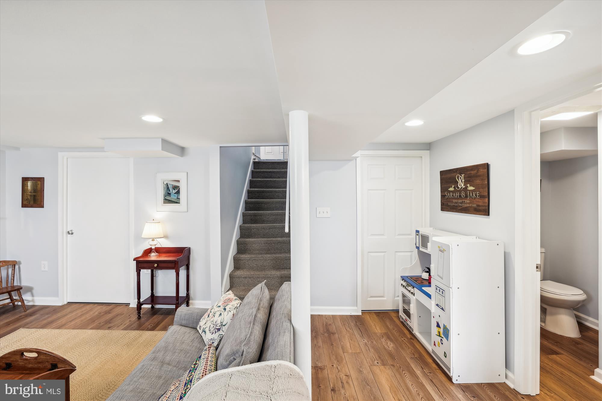 CAMERON HEIGHTS - Residential