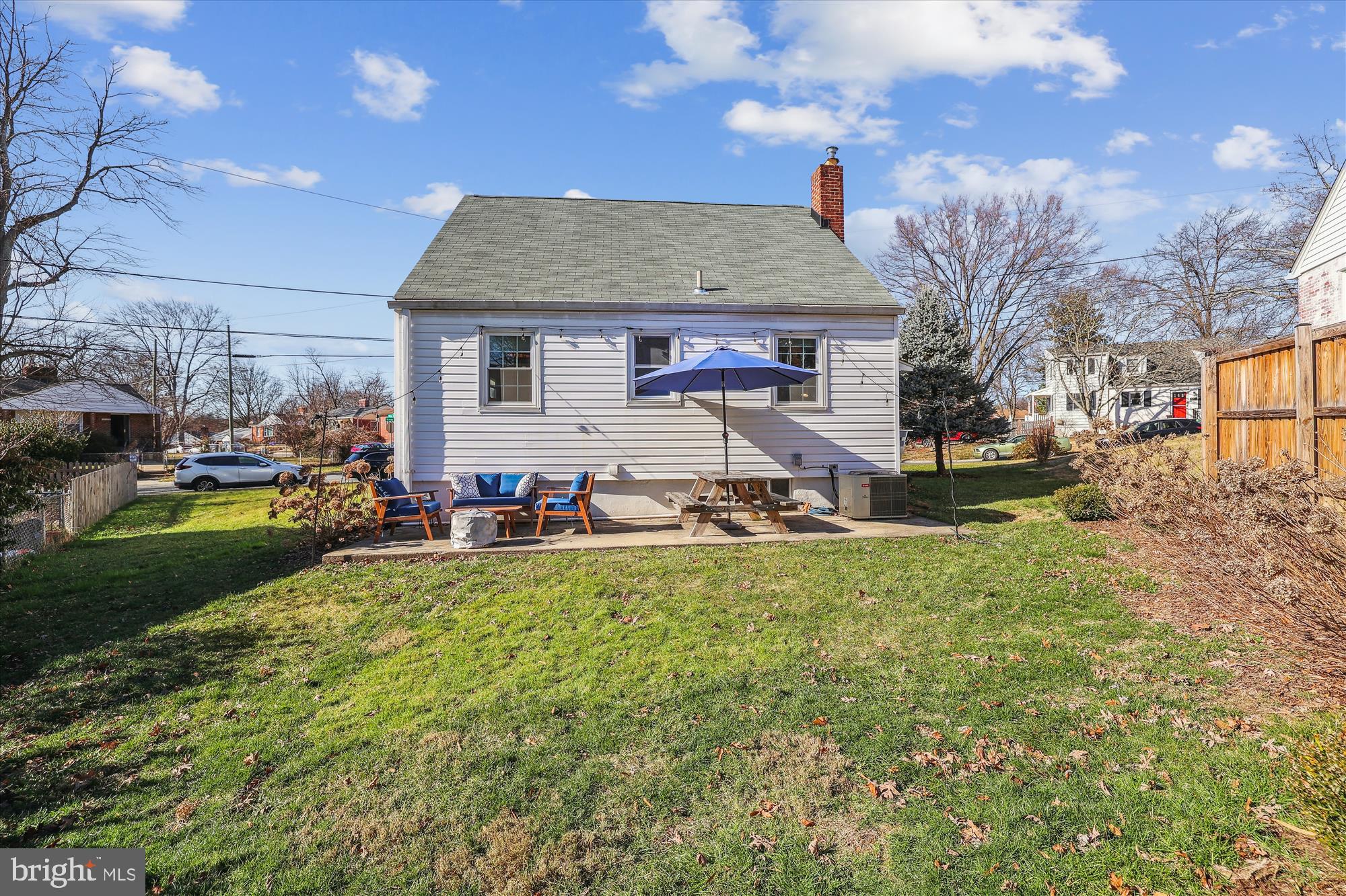 CAMERON HEIGHTS - Residential