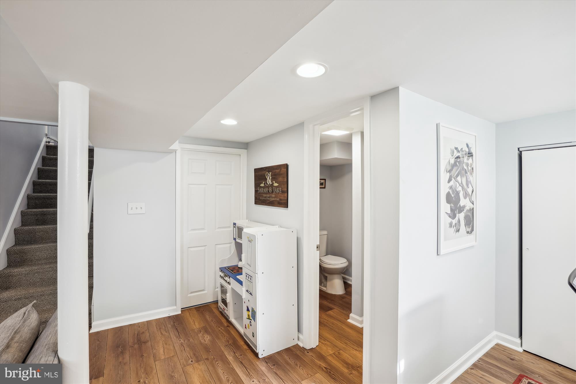 CAMERON HEIGHTS - Residential