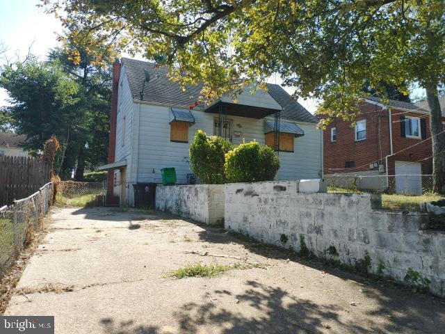 CAPITOL HEIGHTS - Residential