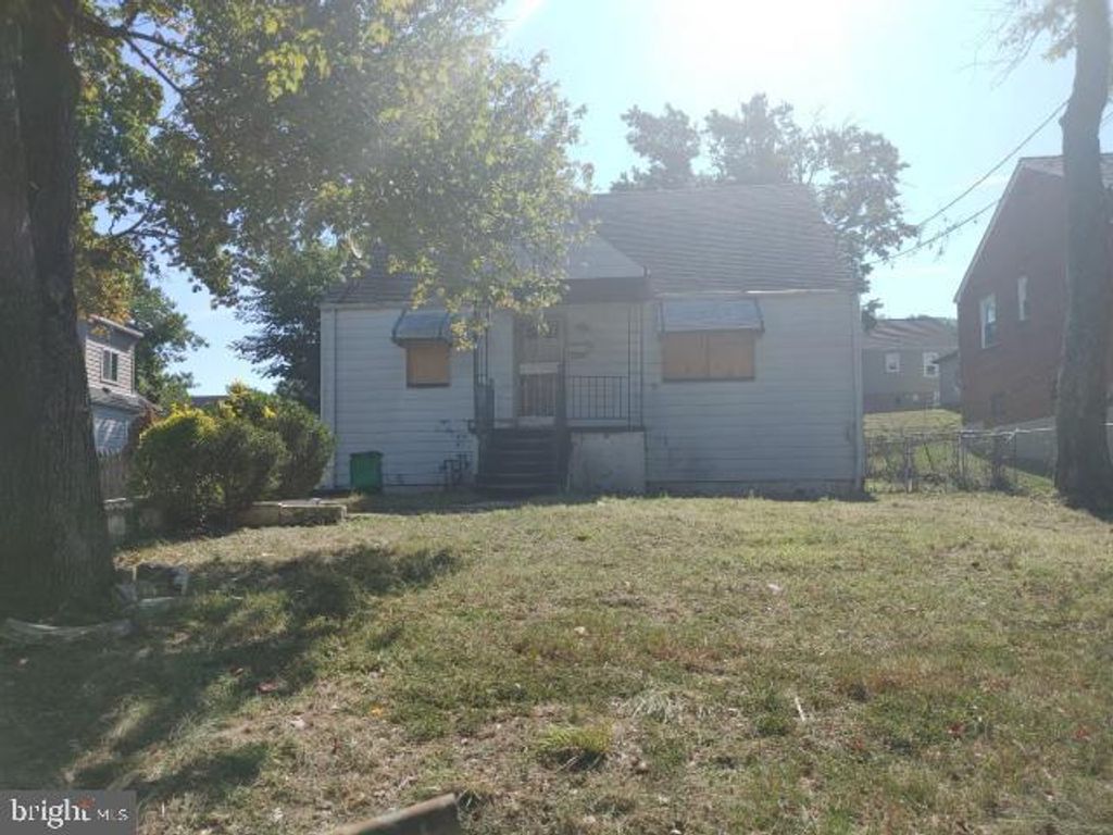 Photo of 500 Suffolk Avenue, CAPITOL HEIGHTS, MD 20743 (MLS # MDPG2178250)
