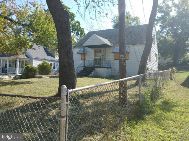 CAPITOL HEIGHTS - Residential