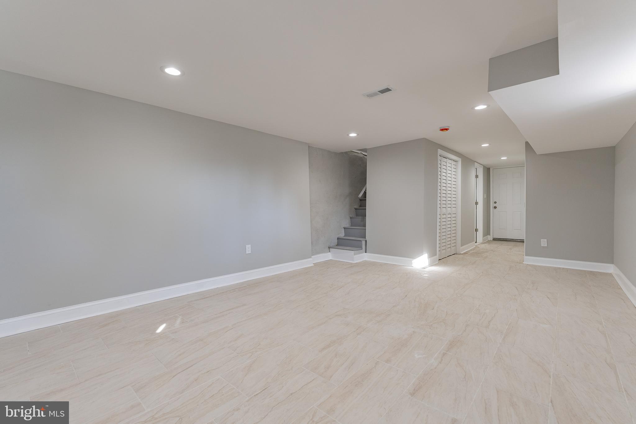 FAIRVIEW - Residential