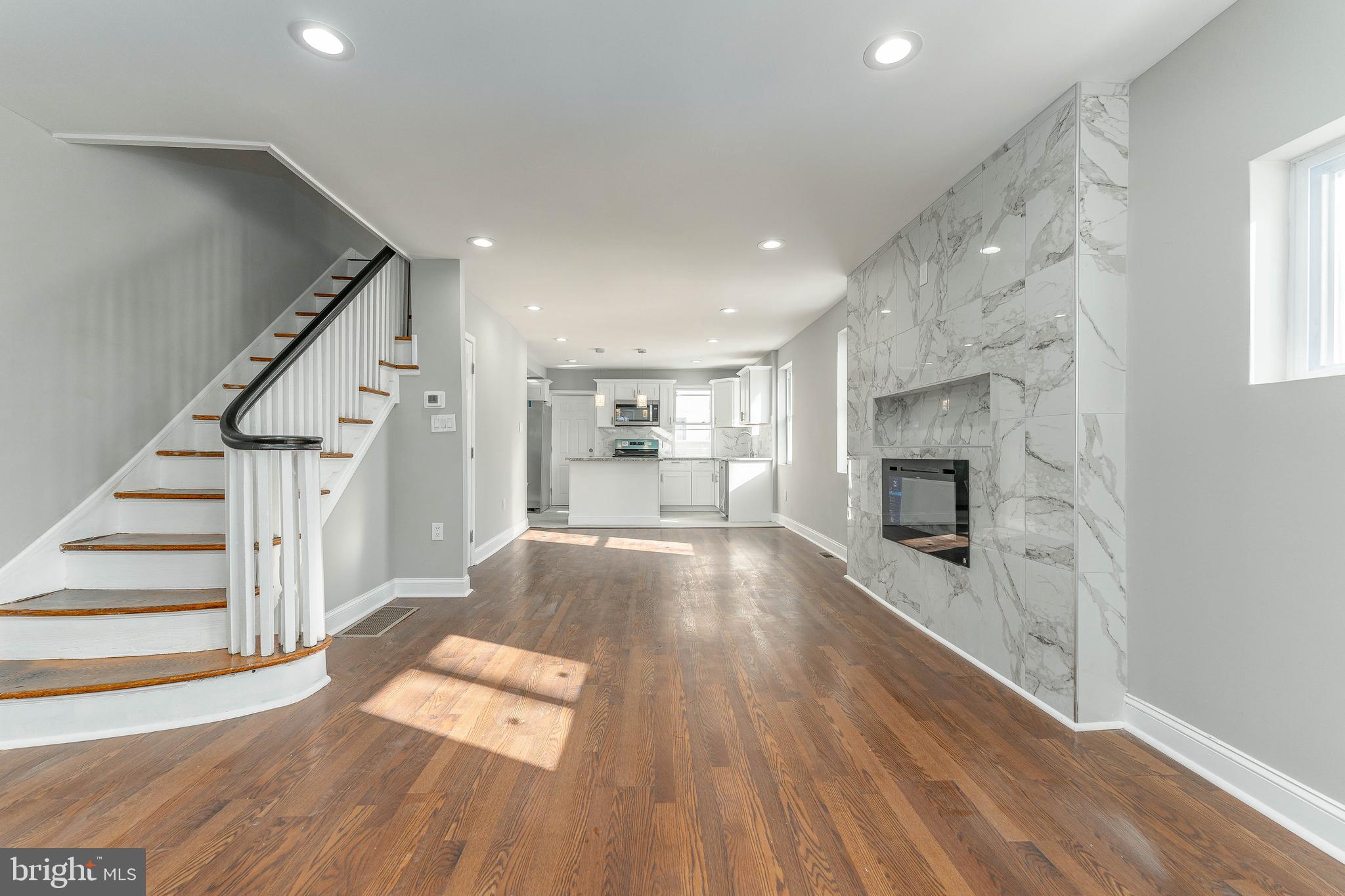 FAIRVIEW - Residential