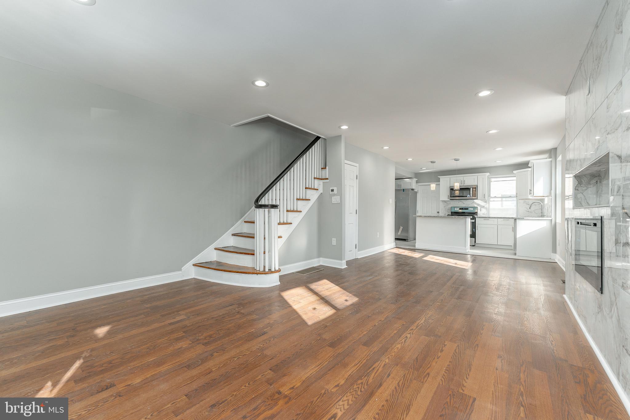 FAIRVIEW - Residential