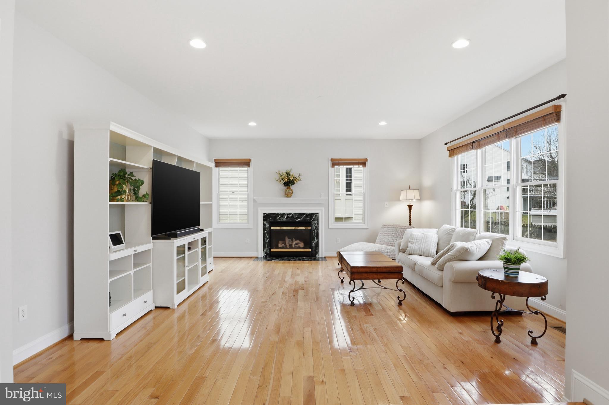 SENECA CROSSING - Residential