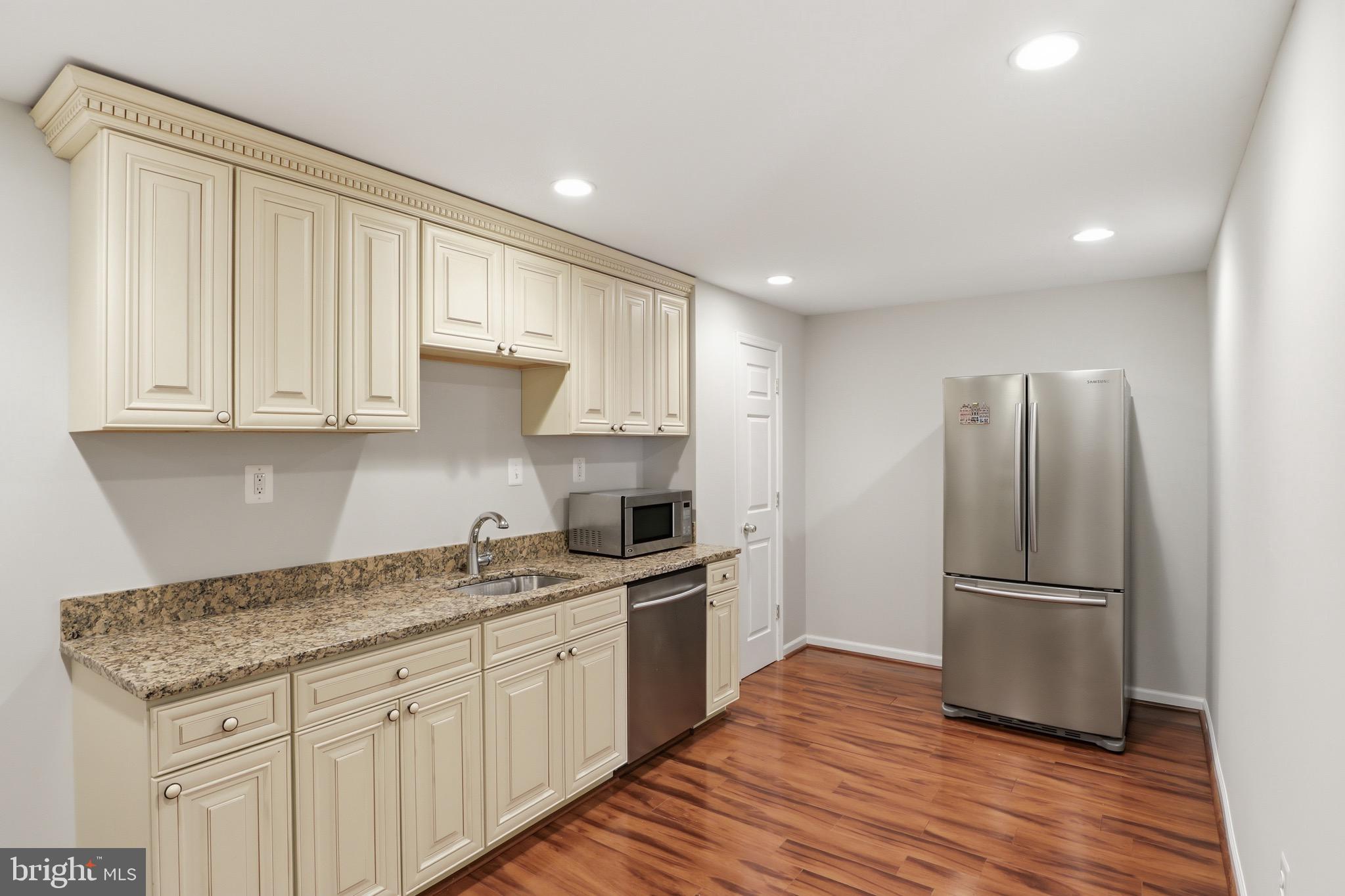 SENECA CROSSING - Residential