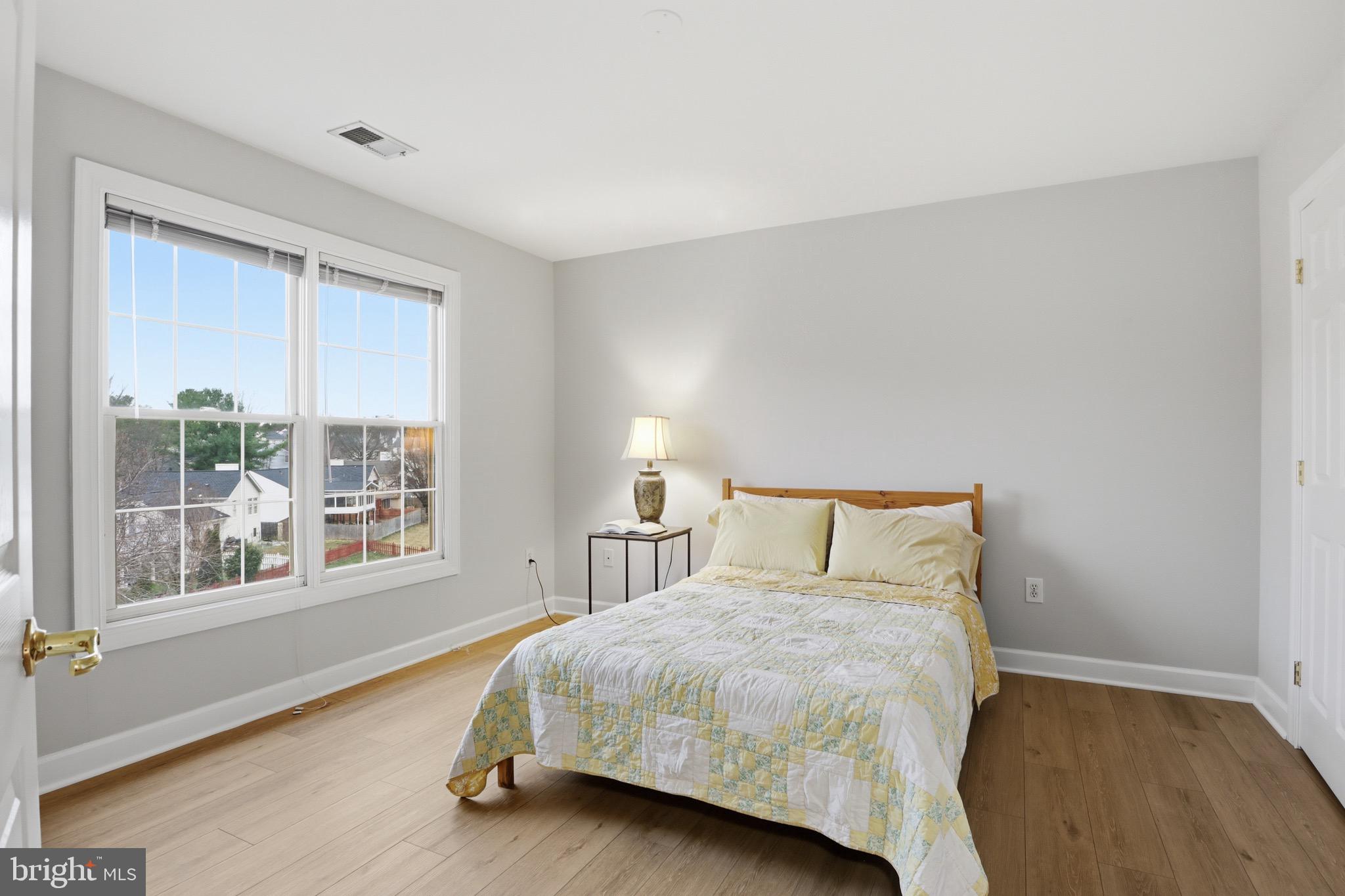 SENECA CROSSING - Residential