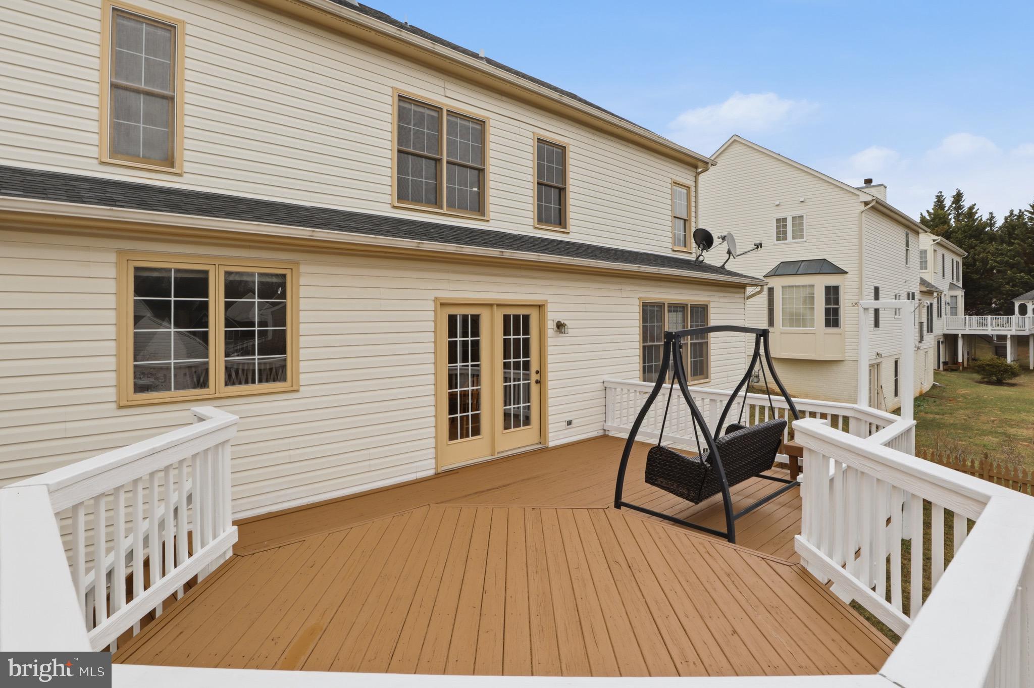 SENECA CROSSING - Residential