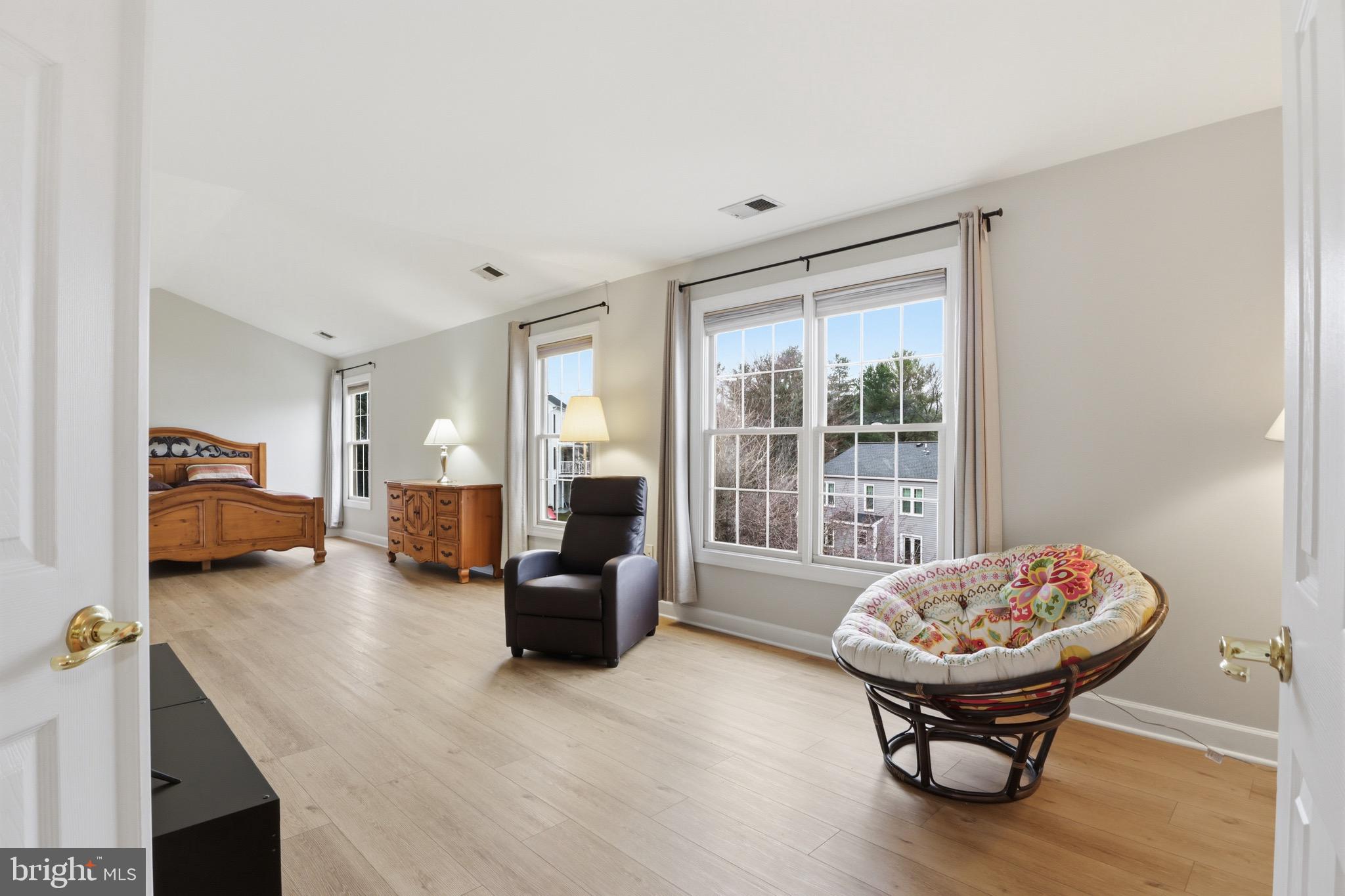 SENECA CROSSING - Residential