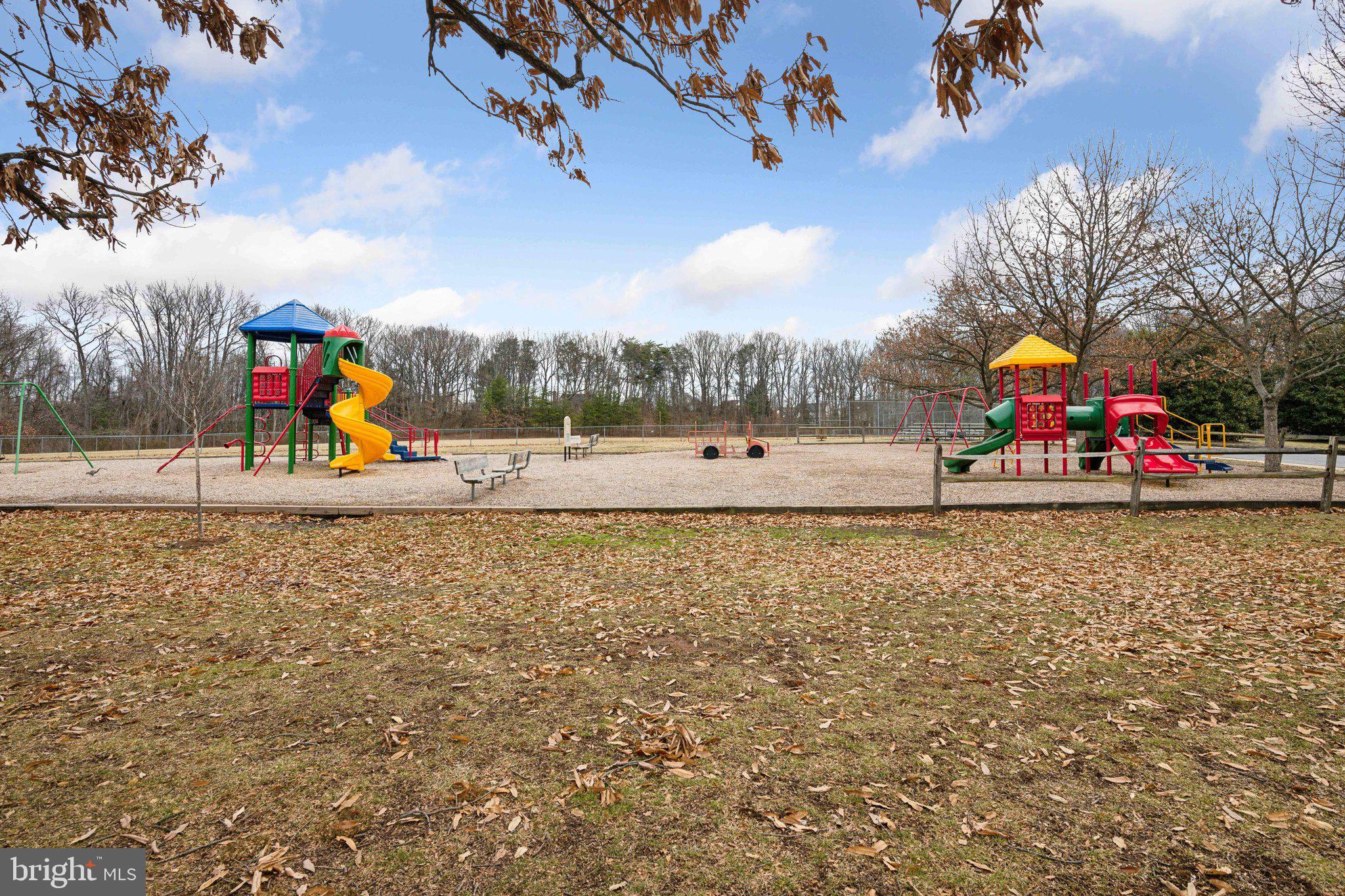 GREENBELT LAKE - Residential