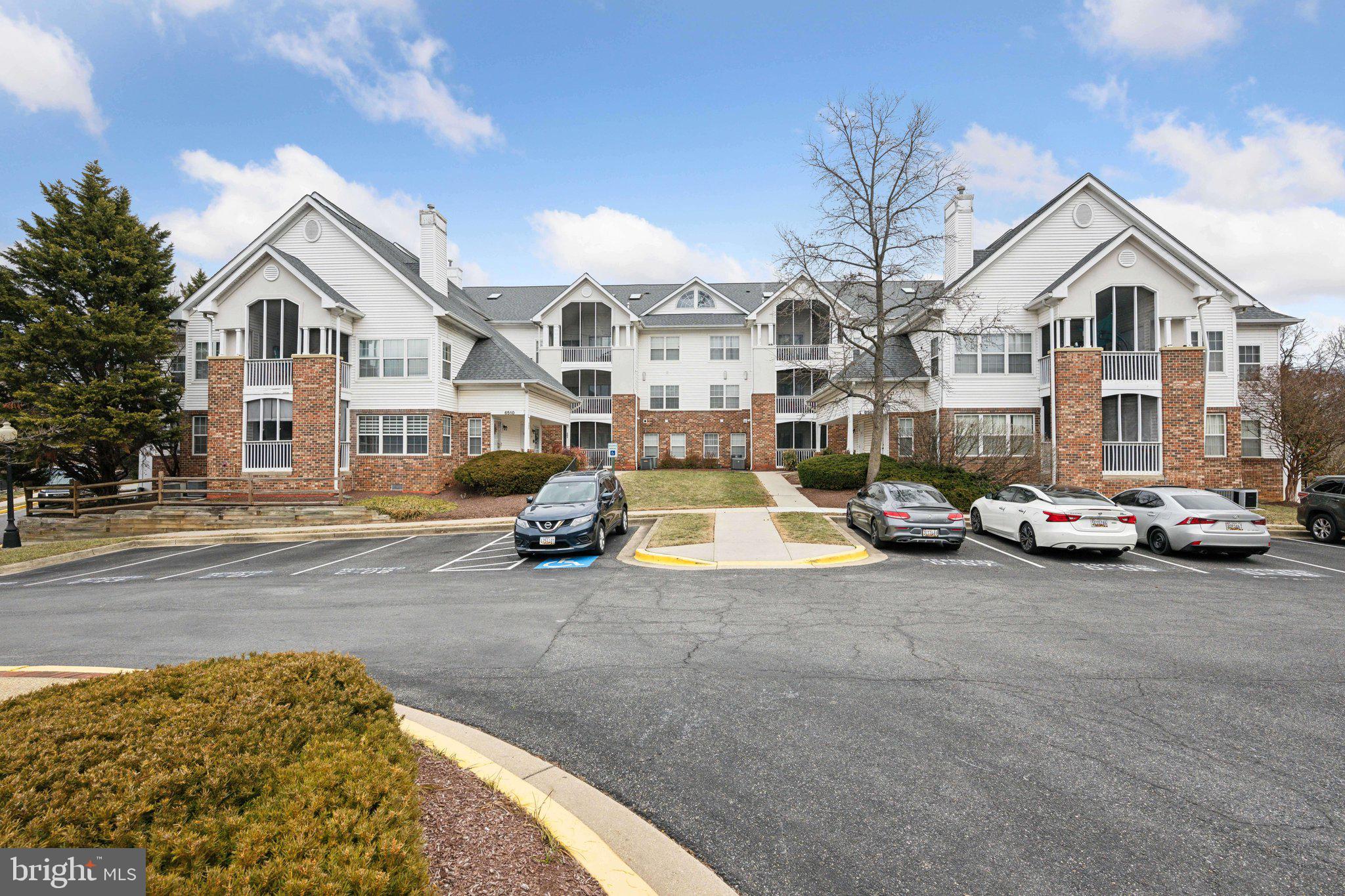 6510 LAKE PARK DRIVE 204