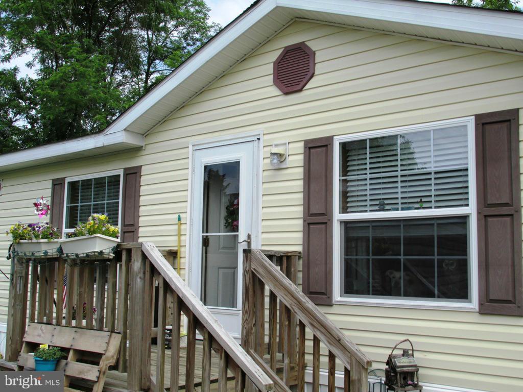 BOONES ESTATES - Residential