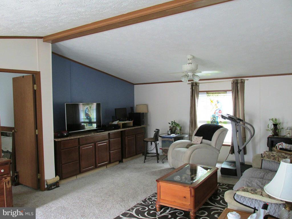 BOONES ESTATES - Residential