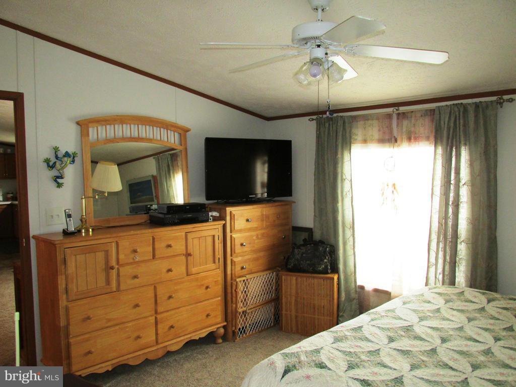 BOONES ESTATES - Residential