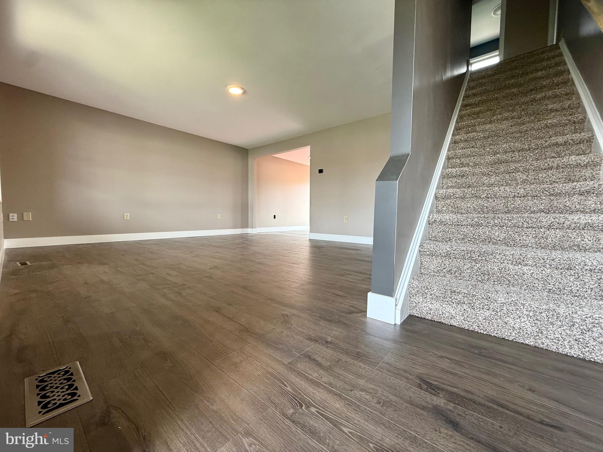 BLANDON MEADOWS - Residential