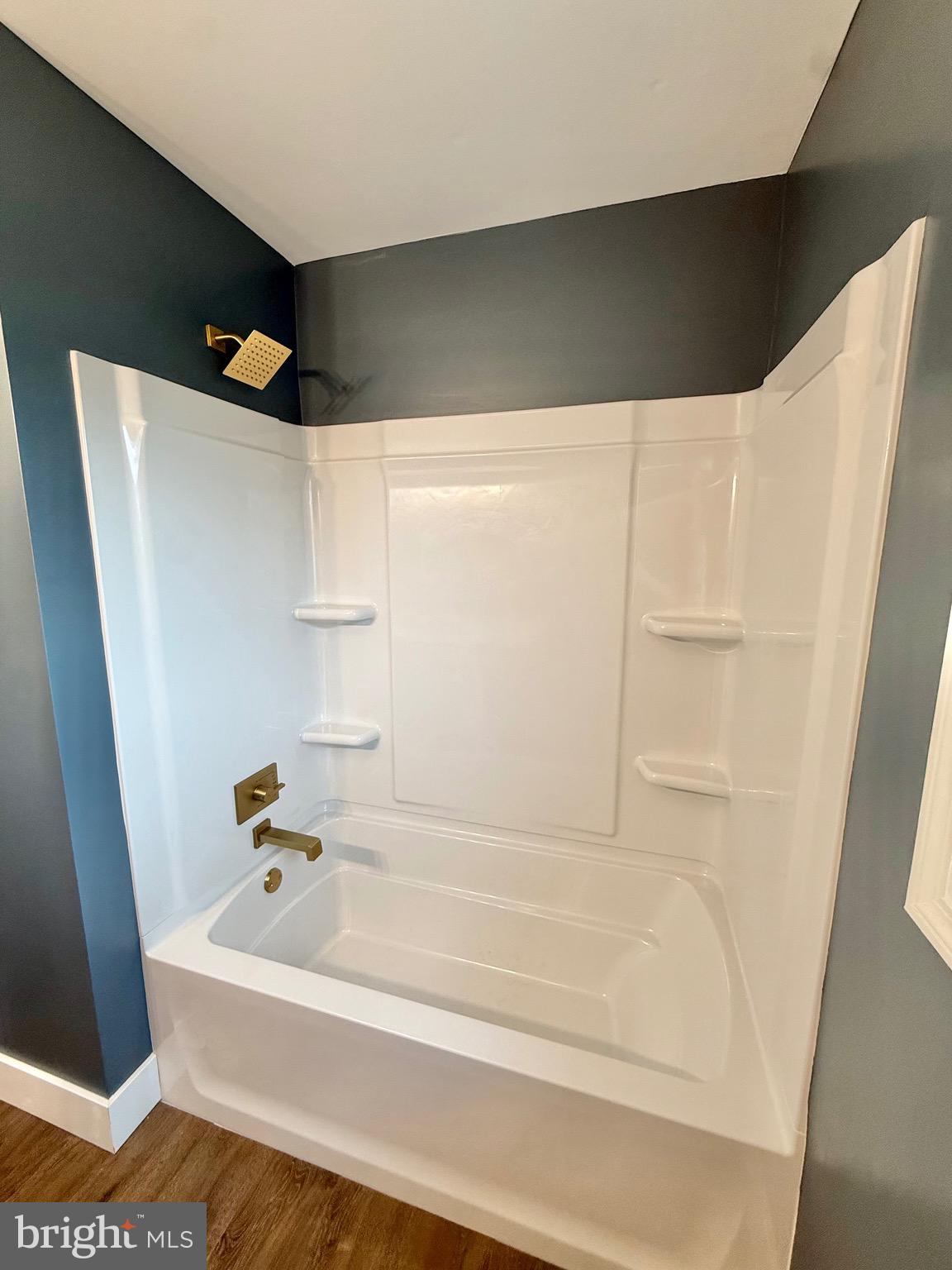 BLANDON MEADOWS - Residential