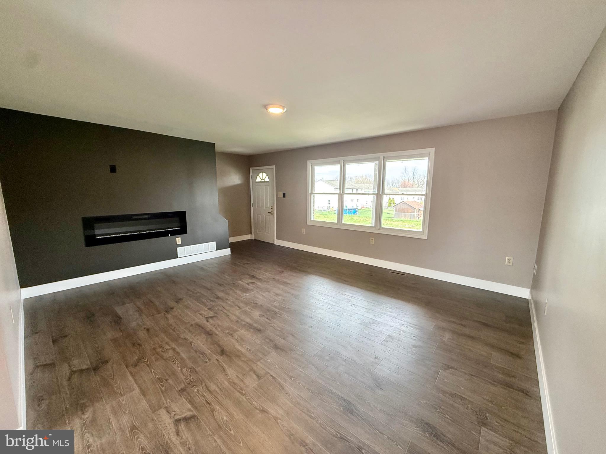 BLANDON MEADOWS - Residential