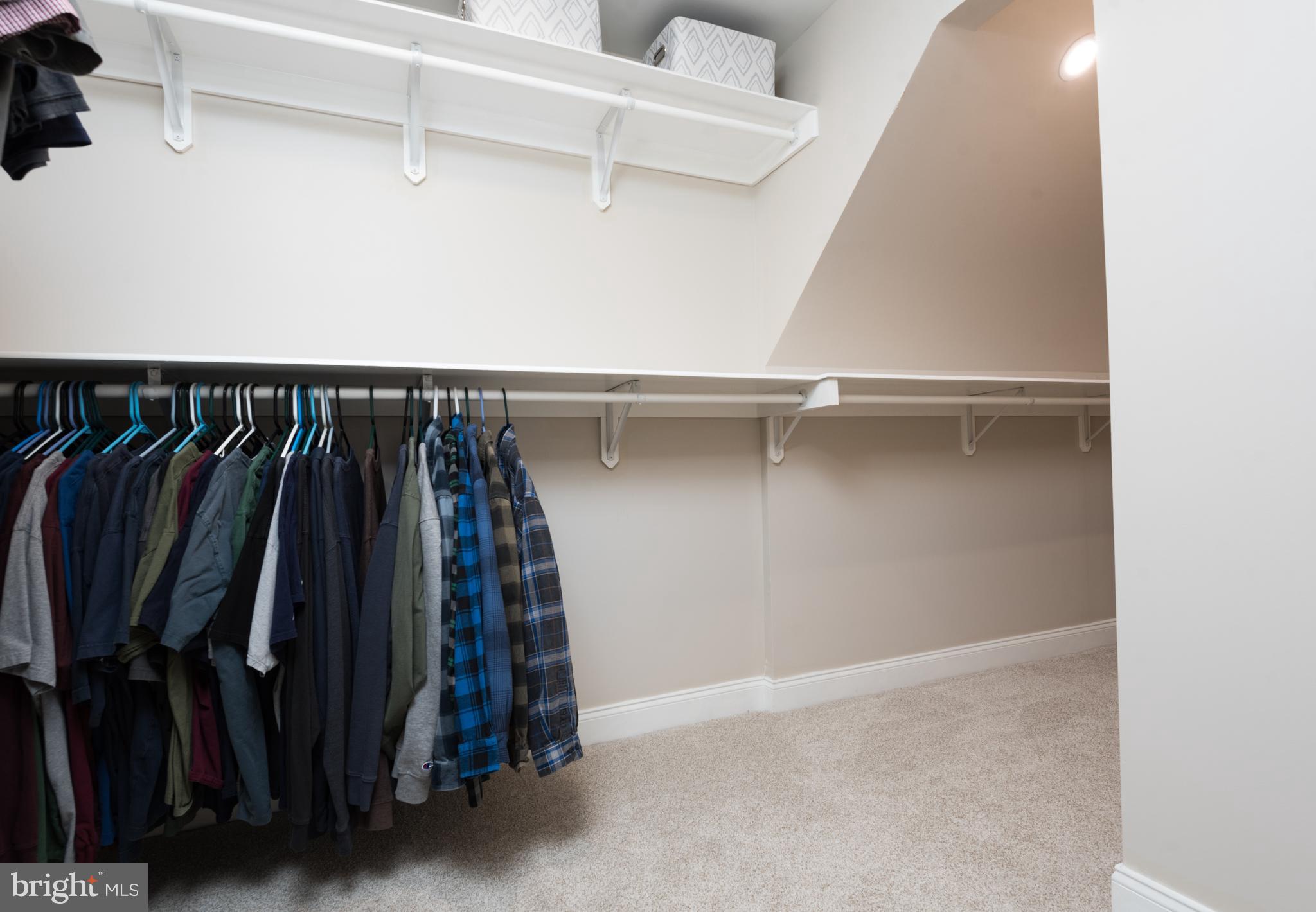 DOMINION VALLEY COUNTRY CLUB - Residential