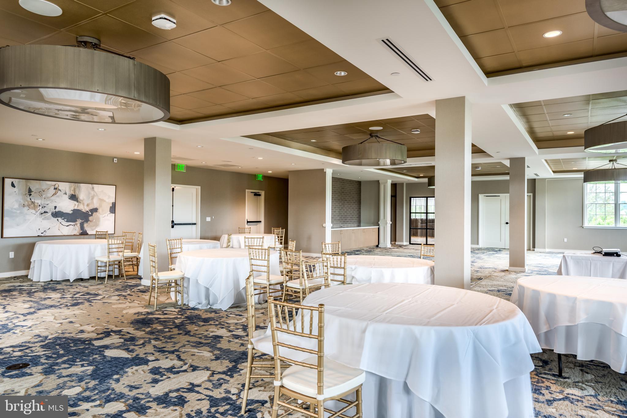 DOMINION VALLEY COUNTRY CLUB - Residential