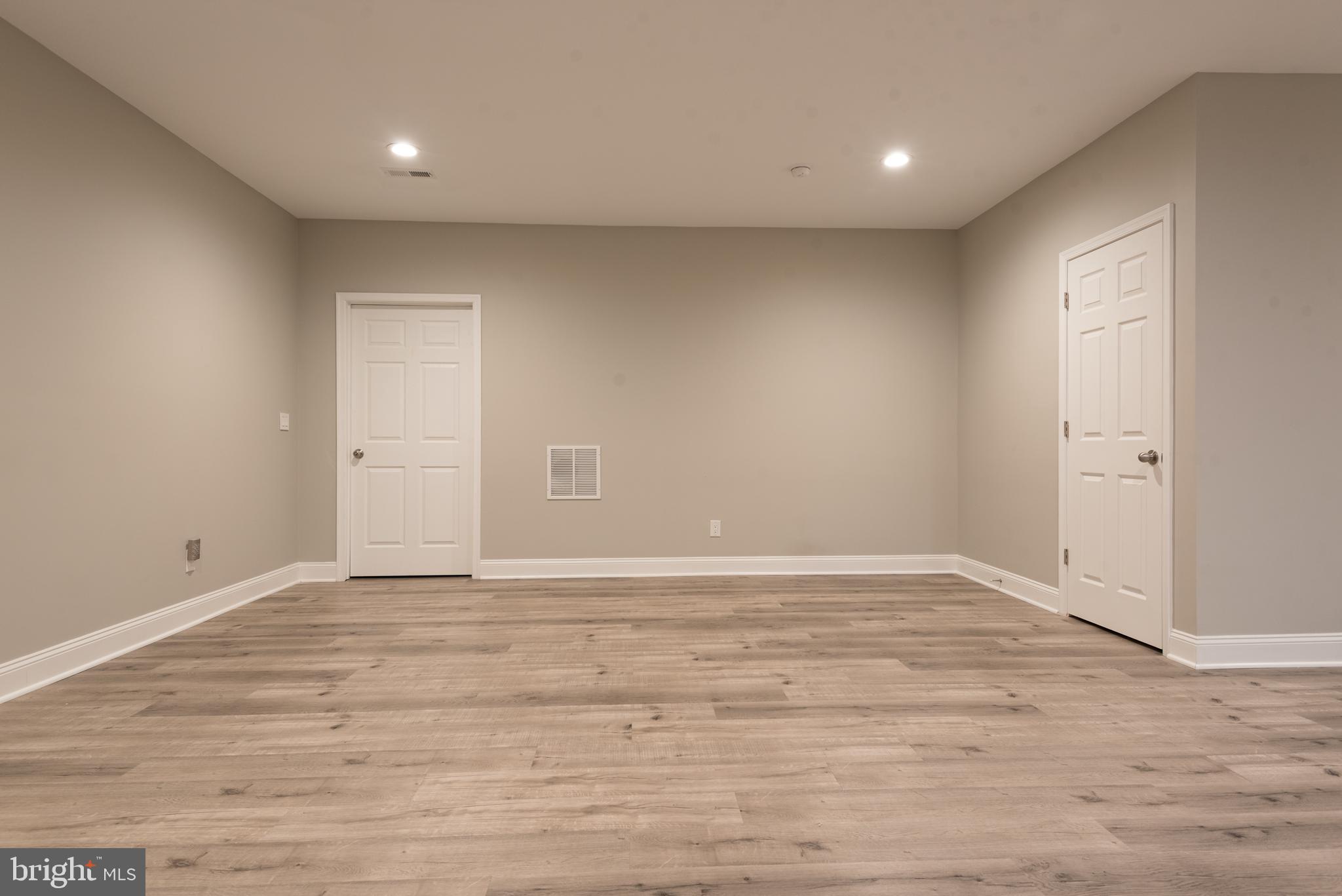 DOMINION VALLEY COUNTRY CLUB - Residential